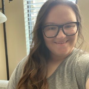 Meet your Posher, Allie